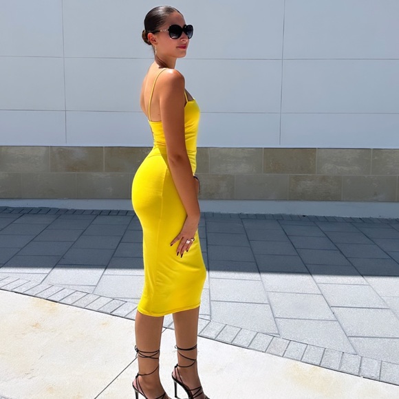 🔥 Brand New! Gorgeous Sunrise Dress 🔥Midi - Picture 2 of 7